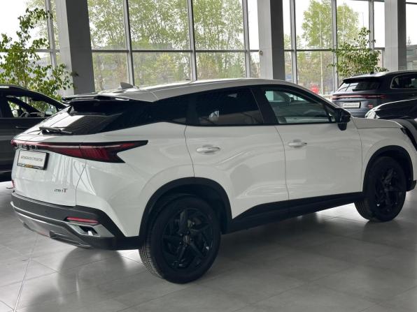 Omoda C5 I с пробегом 2023 года, цена 1 649 000 рублей, 50022 км, внедорожник, Автокод Объявления