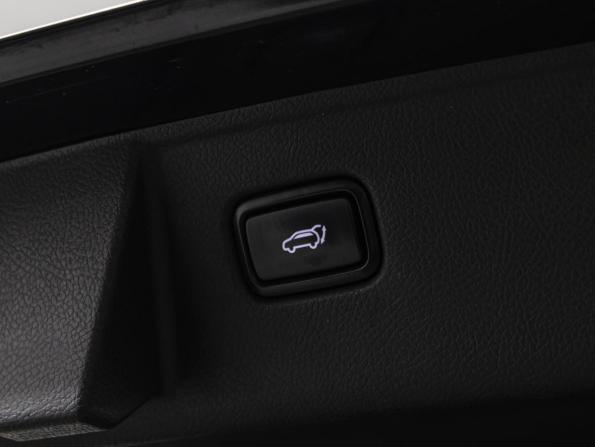 Kia Mohave I Рестайлинг 2 с пробегом 2022 года, цена 5 579 000 рублей, 50128 км, внедорожник, Автокод Объявления