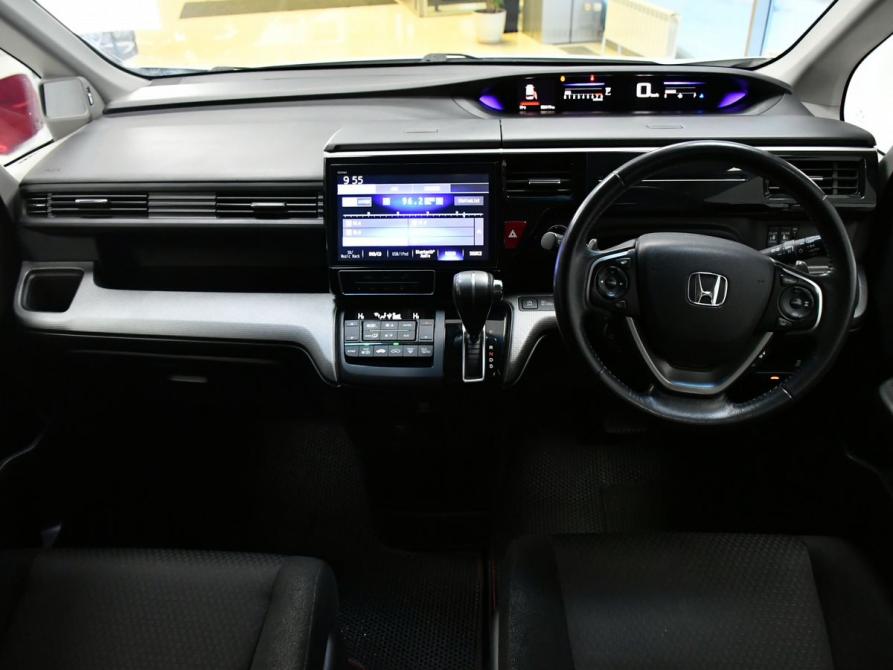 Honda Stepwgn V Рестайлинг Новосибирск  - изображение 8