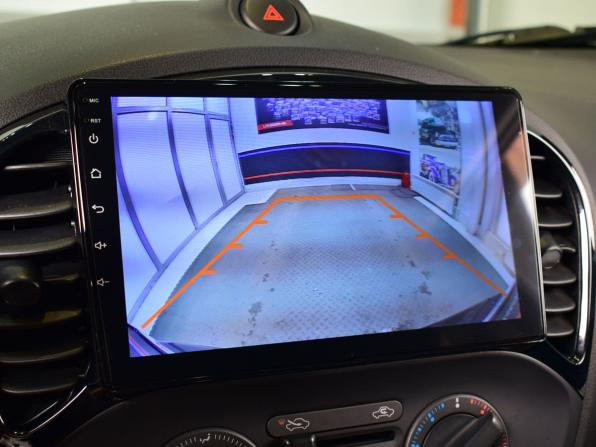 Nissan Juke I с пробегом 2013 года, цена 979 999 рублей, 131837 км, внедорожник, Автокод Объявления