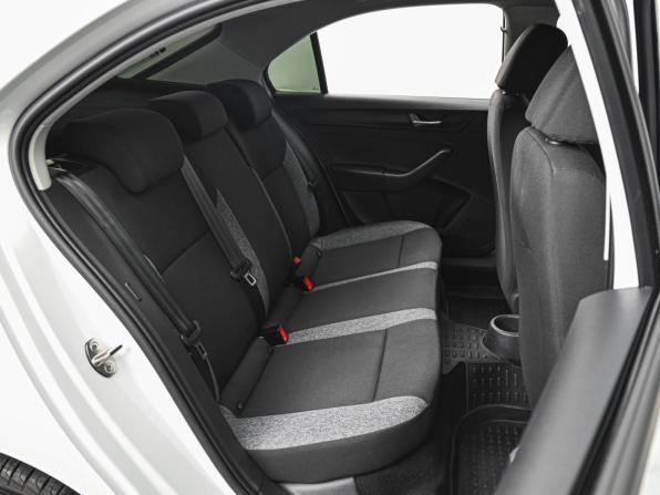 Skoda Rapid II с пробегом 2021 года, цена 1 650 000 рублей, 52741 км, лифтбек, Автокод Объявления