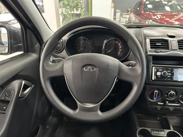 Lada (ВАЗ) Granta I Рестайлинг с пробегом 2024 года, цена 889 000 рублей, 43300 км, лифтбек, Автокод Объявления