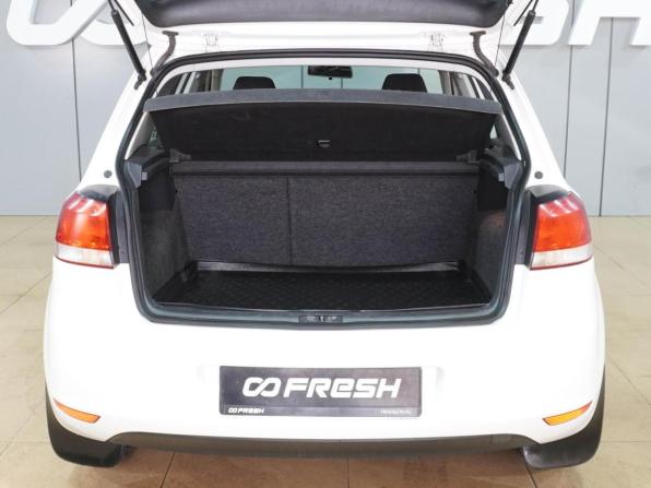 Volkswagen Golf VI с пробегом 2011 года, цена 649 000 рублей, 445887 км, хэтчбек, Автокод Объявления