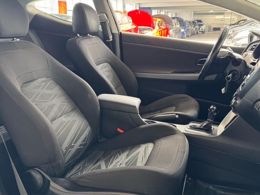 Kia Ceed II Рестайлинг Челябинск  - изображение 29