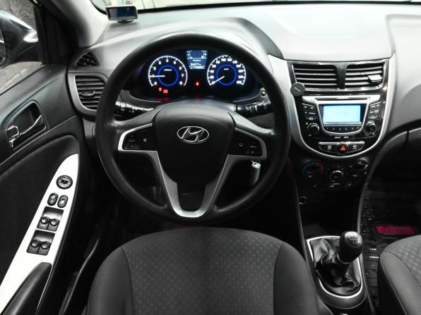 Hyundai Solaris I с пробегом 2011 года, цена 720 000 рублей, 170298 км, хэтчбек, Автокод Объявления