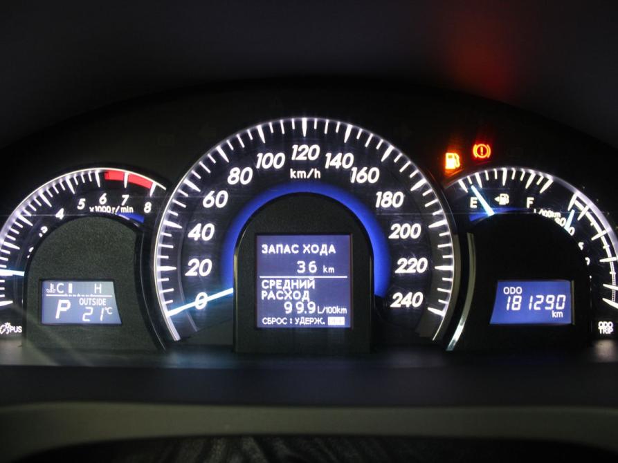 Toyota Camry VII (XV50) Старый Оскол  - изображение 23