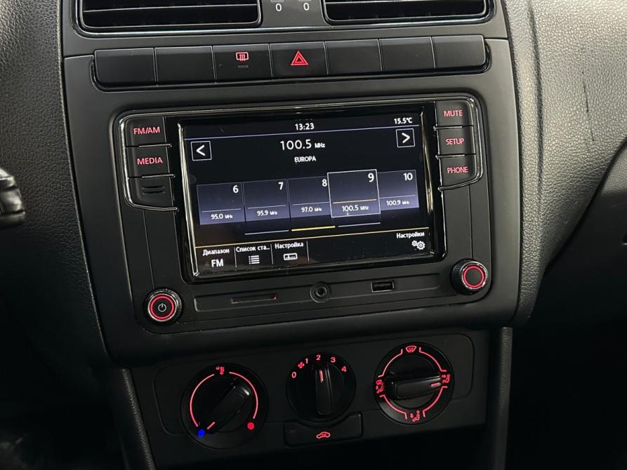 Volkswagen Polo V Санкт-Петербург  - изображение 15