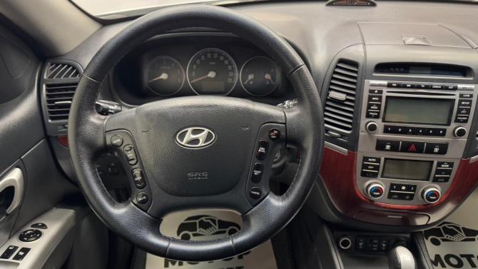Hyundai Santa Fe II с пробегом 2008 года, цена 1 025 000 рублей, 206880 км, внедорожник, Автокод Объявления