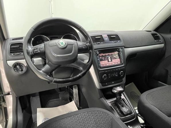 Skoda Yeti I с пробегом 2012 года, цена 760 000 рублей, 256000 км, внедорожник, Автокод Объявления