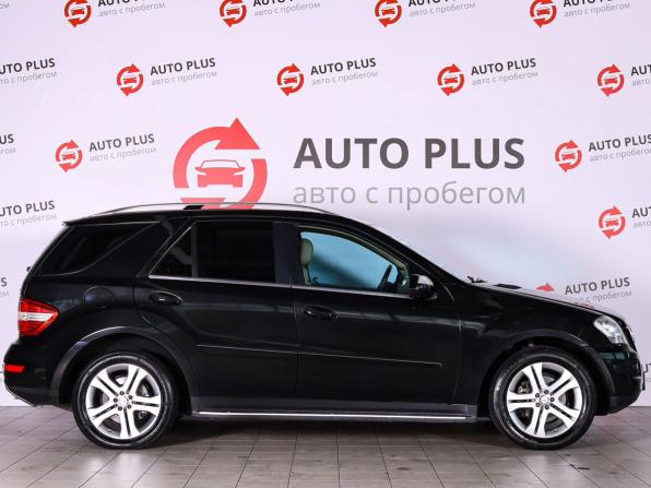 Mercedes-Benz M-Класс II (W164) Рестайлинг с пробегом 2010 года, цена 1 300 000 рублей, 177126 км, внедорожник, Автокод Объявления