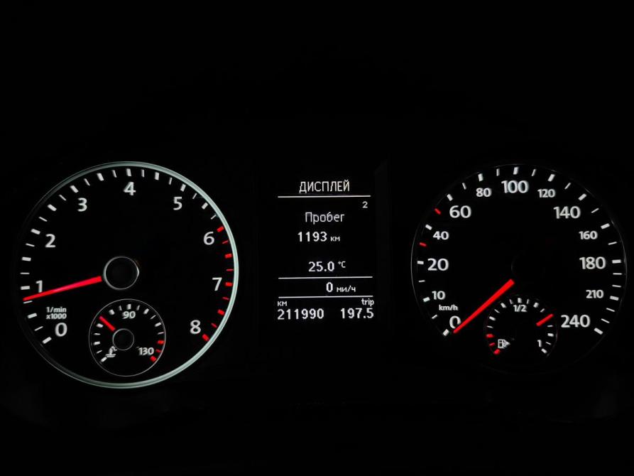 Volkswagen Tiguan I Рестайлинг Москва  - изображение 16