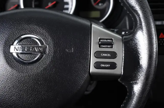 Nissan Tiida I Рестайлинг с пробегом 2013 года, цена 699 000 рублей, 285456 км, хэтчбек, Автокод Объявления