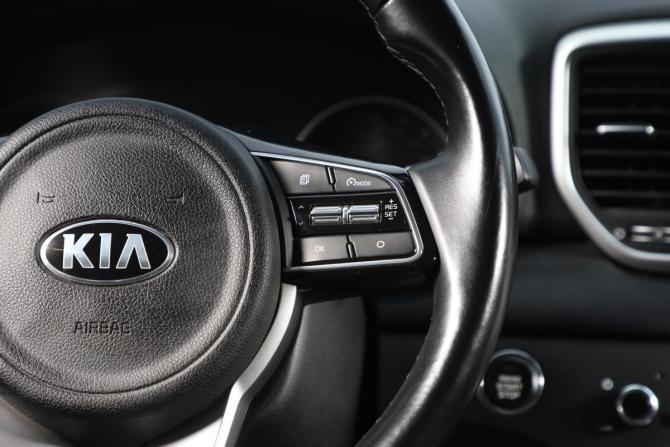 Kia Sportage IV Рестайлинг с пробегом 2021 года, цена 2 659 000 рублей, 82575 км, внедорожник, Автокод Объявления