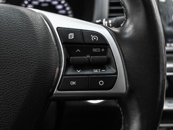 Hyundai Sonata VII (LF) Рестайлинг с пробегом 2018 года, цена 2 374 000 рублей, 119174 км, седан, Автокод Объявления