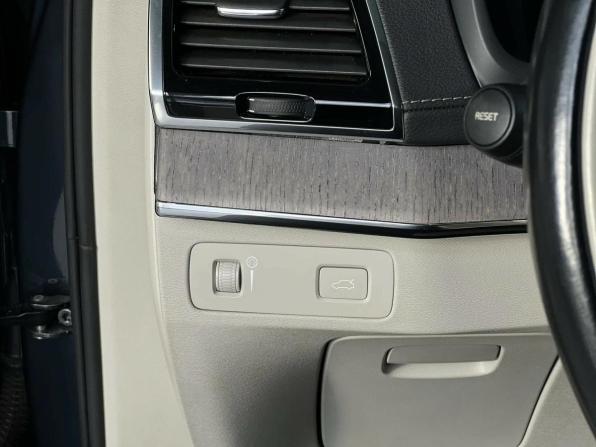 Volvo XC90 II Рестайлинг 1 с пробегом 2020 года, цена 5 295 000 рублей, 78439 км, внедорожник, Автокод Объявления
