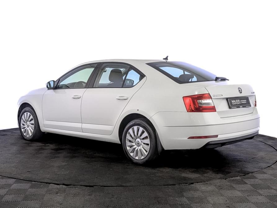 Skoda Octavia III (A7) Рестайлинг Москва  - изображение 7