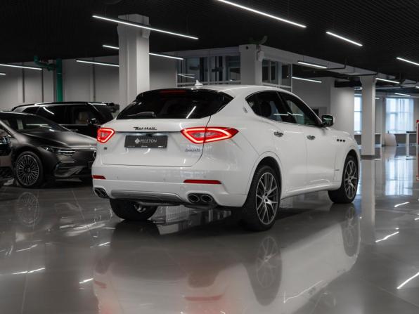 Maserati Levante I с пробегом 2018 года, цена 3 700 000 рублей, 102747 км, внедорожник, Автокод Объявления