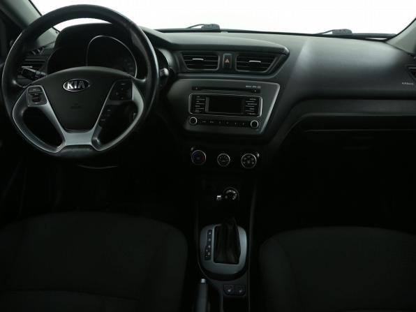 Kia Rio III Рестайлинг с пробегом 2016 года, цена 895 000 рублей, 201000 км, седан, Автокод Объявления