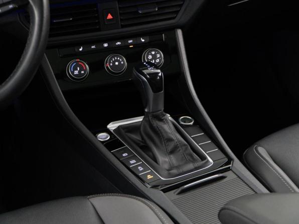 Volkswagen Sagitar III с пробегом 2021 года, цена 2 277 077 рублей, 36234 км, седан, Автокод Объявления