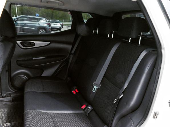 Nissan Qashqai II с пробегом 2014 года, цена 1 215 000 рублей, 252000 км, внедорожник, Автокод Объявления