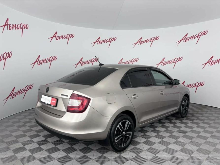 Skoda Rapid I Рестайлинг Псков  - изображение 5