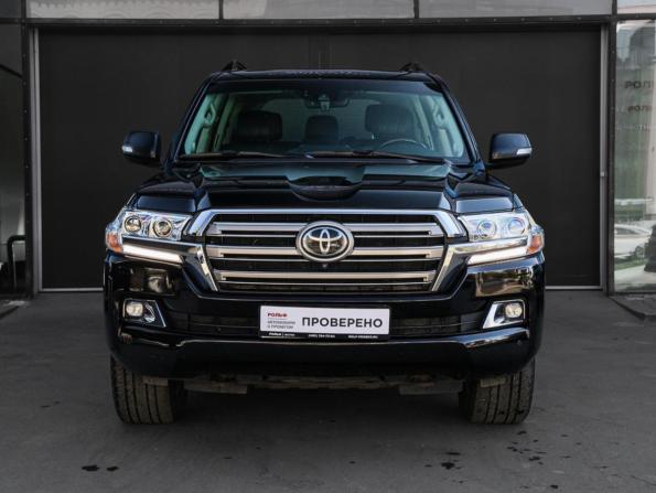 Toyota Land Cruiser 200 Series Рестайлинг 2 с пробегом 2017 года, цена 6 700 000 рублей, 136385 км, внедорожник, Автокод Объявления