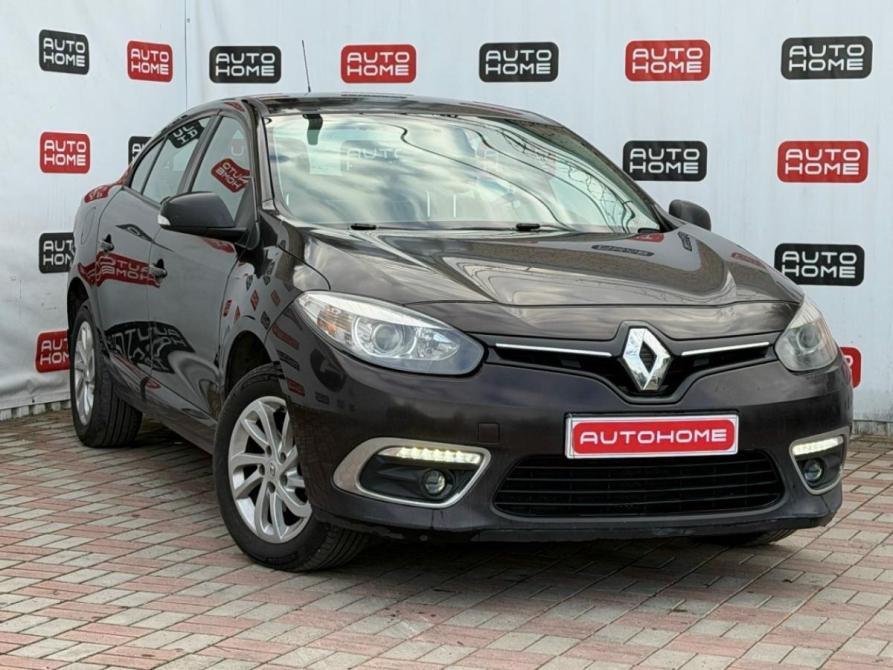 Renault Fluence I Рестайлинг Санкт-Петербург  - изображение 3