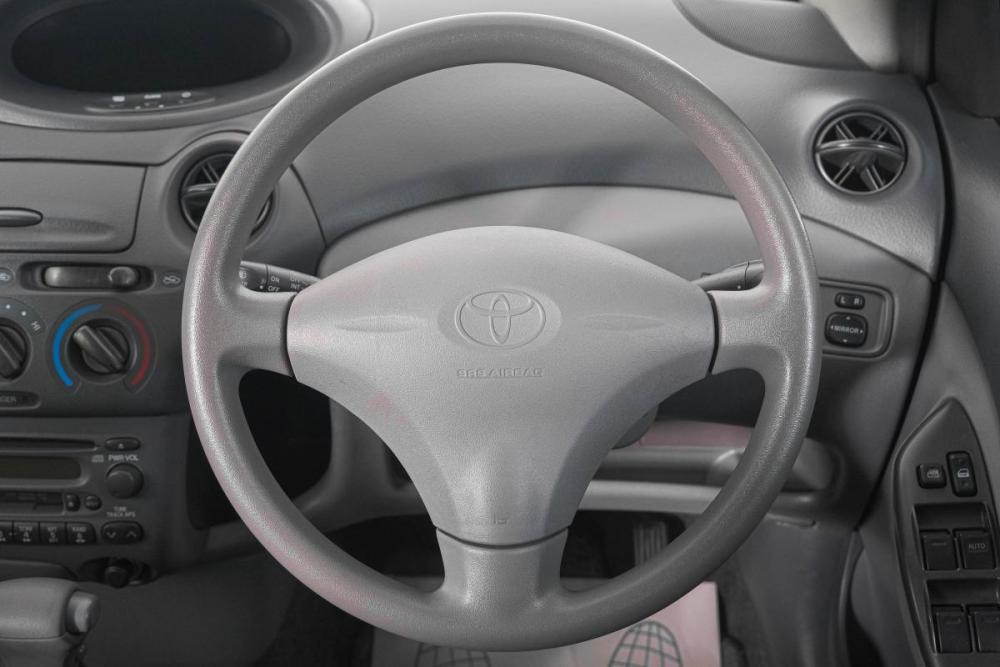 Toyota Vitz I (P10) Кемерово  - изображение 16