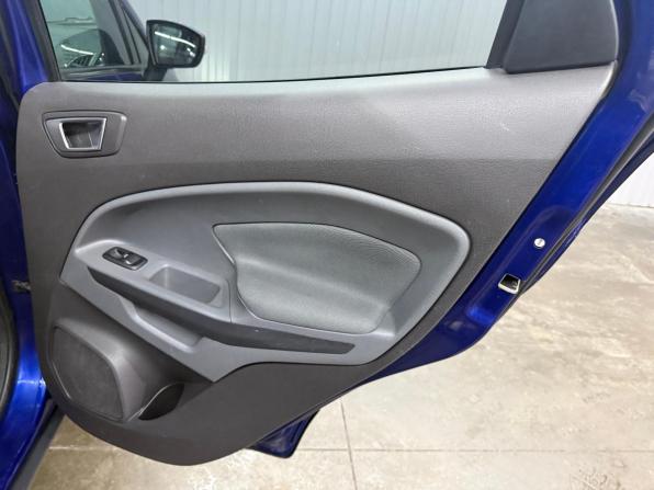 Ford EcoSport II с пробегом 2016 года, цена 877 000 рублей, 216575 км, внедорожник, Автокод Объявления