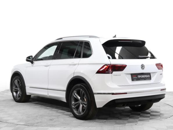 Volkswagen Tiguan II с пробегом 2018 года, цена 3 350 000 рублей, 89000 км, внедорожник, Автокод Объявления