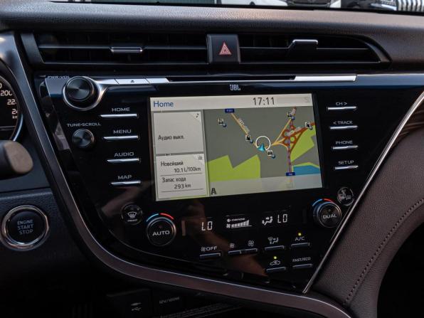 Toyota Camry VIII (XV70) Рестайлинг с пробегом 2020 года, цена 3 250 000 рублей, 72999 км, седан, Автокод Объявления