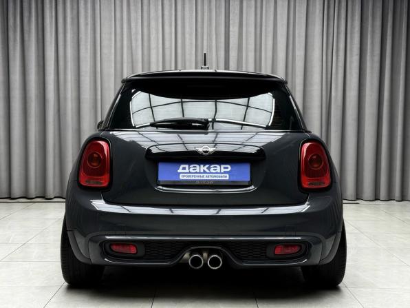 Mini Hatch III (F55/F56) с пробегом 2015 года, цена 2 069 000 рублей, 181842 км, хэтчбек, Автокод Объявления