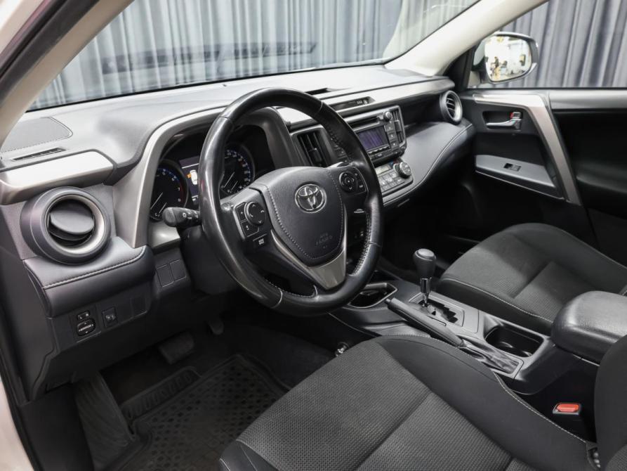 Toyota RAV4 IV (XA40) Рестайлинг Москва  - изображение 16
