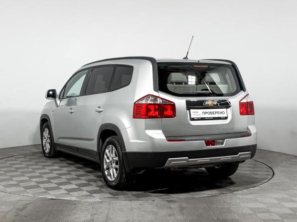 Chevrolet Orlando I с пробегом 2012 года, цена 799 000 рублей, 209847 км, компактвэн, Автокод Объявления