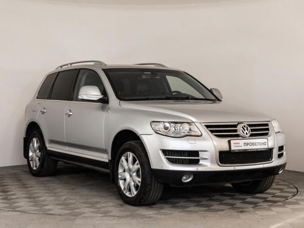 Volkswagen Touareg I Рестайлинг с пробегом 2009 года, цена 1 099 000 рублей, 245360 км, внедорожник, Автокод Объявления