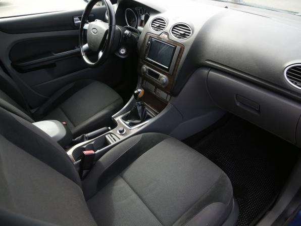 Ford Focus II Рестайлинг с пробегом 2008 года, цена 355 000 рублей, 290000 км, седан, Автокод Объявления