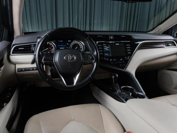 Toyota Camry VIII (XV70) с пробегом 2021 года, цена 3 049 000 рублей, 84954 км, седан, Автокод Объявления