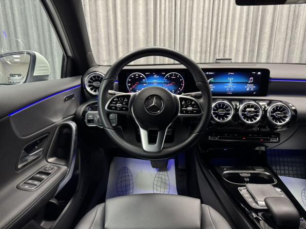 Mercedes-Benz A-Класс IV (W177) с пробегом 2022 года, цена 3 060 000 рублей, 32396 км, хэтчбек, Автокод Объявления