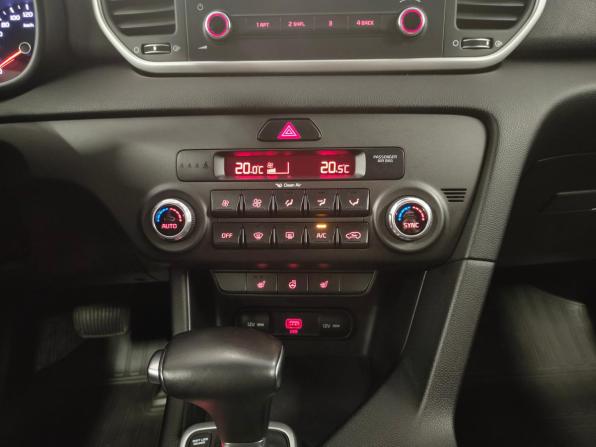 Kia Sportage IV Рестайлинг с пробегом 2019 года, цена 1 799 000 рублей, 167533 км, внедорожник, Автокод Объявления