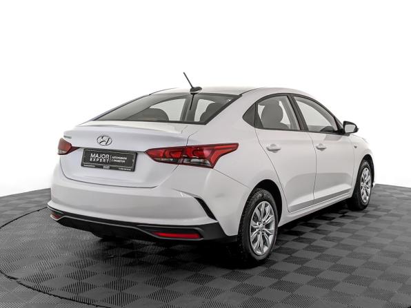 Hyundai Solaris II Рестайлинг с пробегом 2022 года, цена 1 640 000 рублей, 70359 км, седан, Автокод Объявления