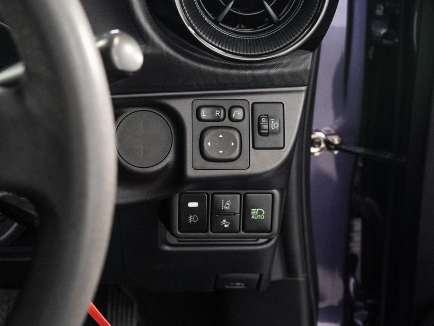 Toyota Aqua I Рестайлинг 2 Иркутск  - изображение 16