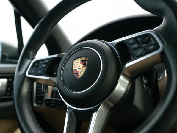Porsche Cayenne III с пробегом 2020 года, цена 7 990 000 рублей, 52476 км, внедорожник, Автокод Объявления