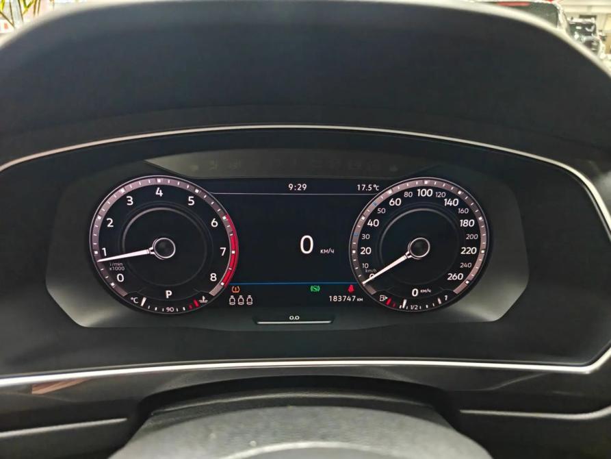 Volkswagen Tiguan II Москва  - изображение 17
