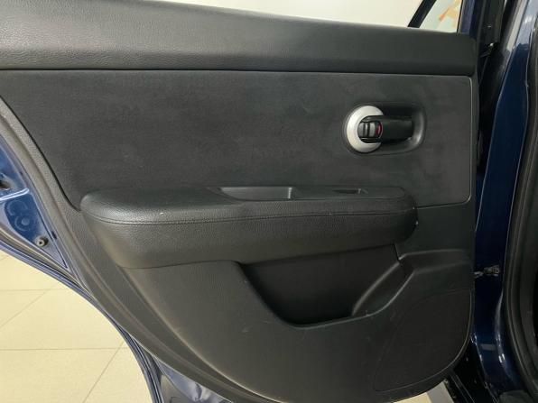 Nissan Tiida I Рестайлинг с пробегом 2012 года, цена 568 000 рублей, 255989 км, седан, Автокод Объявления
