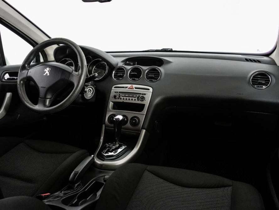 Peugeot 308 I Рестайлинг Санкт-Петербург  - изображение 9