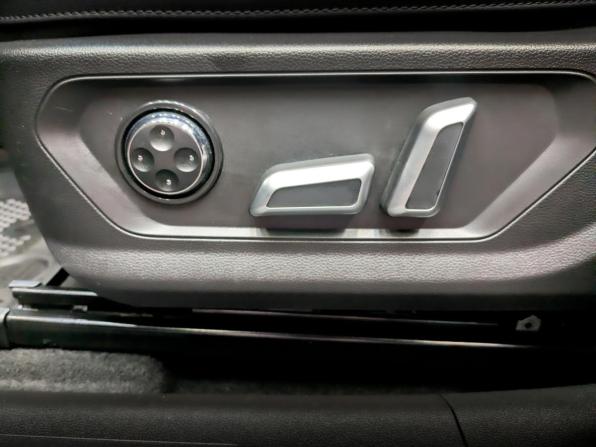 Haval Jolion I Рестайлинг с пробегом 2024 года, цена 2 200 000 рублей, 23514 км, внедорожник, Автокод Объявления