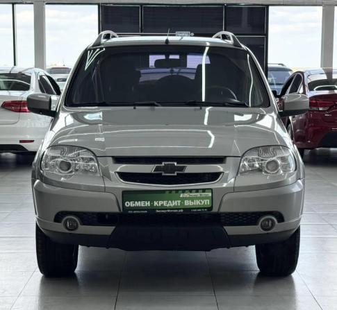Chevrolet Niva I Рестайлинг с пробегом 2014 года, цена 649 000 рублей, 145000 км, внедорожник, Автокод Объявления