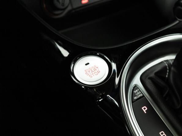 Kia Soul II Рестайлинг с пробегом 2018 года, цена 1 649 700 рублей, 96947 км, хэтчбек, Автокод Объявления