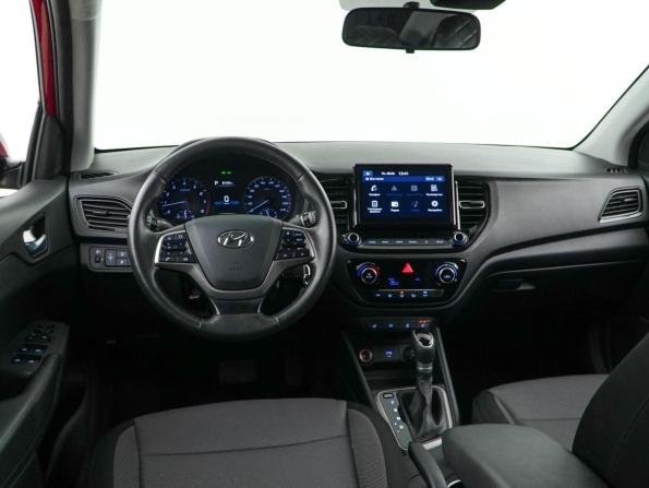 Hyundai Solaris II Рестайлинг с пробегом 2021 года, цена 1 694 444 рубля, 51803 км, седан, Автокод Объявления