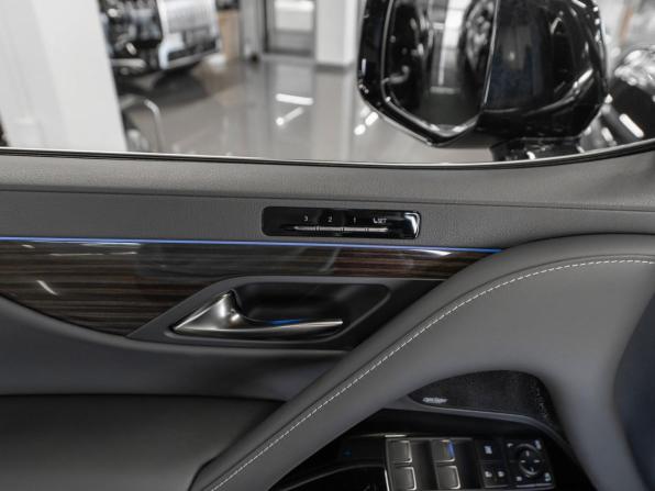 Lexus LX IV с пробегом 2025 года, цена 18 200 000 рублей, 5 км, внедорожник, Автокод Объявления